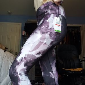 Beautiful leggings very soft💕